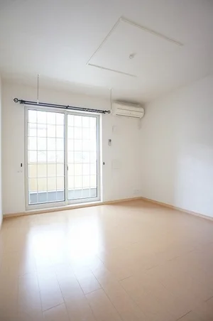 のマンスリーマンション・ウィークリーマンション「アーバン松浪Ⅱ 101・洋室(No.1304501)」メイン画像