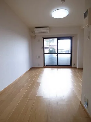 のマンスリーマンション・ウィークリーマンション「シンセリティーヒルズ３ 202・洋室(No.1304558)」メイン画像