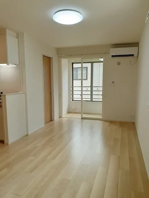 のマンスリーマンション・ウィークリーマンション「リヴィエール 202・洋室(No.1304648)」メイン画像