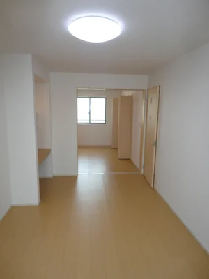 のマンスリーマンション・ウィークリーマンション「ソシア末広 201・洋室(No.1304709)」メイン画像