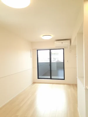 のマンスリーマンション・ウィークリーマンション「アンドゥトロワ 205・洋室(No.1304720)」メイン画像