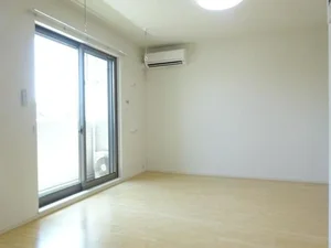 のマンスリーマンション・ウィークリーマンション「ツヴァイ中川 101・洋室(No.1304796)」メイン画像