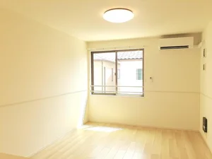 一宮市のマンスリーマンション・ウィークリーマンション「セントポーリアＡ 202・洋室(No.1304805)」メイン画像