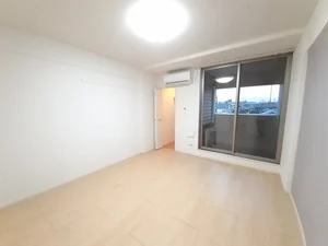 のマンスリーマンション・ウィークリーマンション「カルムアビタシオン　宇治伊勢田 403・洋室(No.1304818)」メイン画像