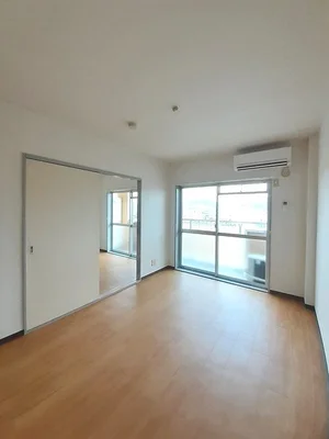 のマンスリーマンション・ウィークリーマンション「ルレーブ・ロイヤル 302・洋室(No.1304924)」メイン画像