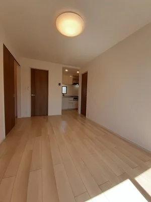 のマンスリーマンション・ウィークリーマンション「ステラ東出雲　Ⅱ 202・洋室(No.1304978)」メイン画像