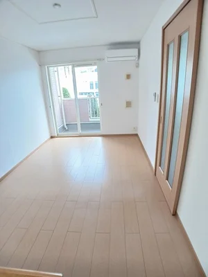 下松駅（山口県）のマンスリーマンション・ウィークリーマンション「ミドルリアサニー 102・洋室(No.1305037)」メイン画像