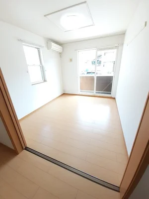 のマンスリーマンション・ウィークリーマンション「メイプルビュ－・プラッツＢ 105・洋室(No.1305039)」メイン画像