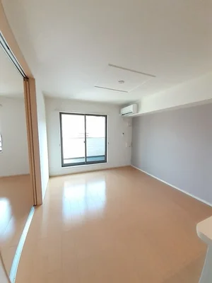 のマンスリーマンション・ウィークリーマンション「サンリットヒル　Ⅲ 202・洋室(No.1305056)」メイン画像