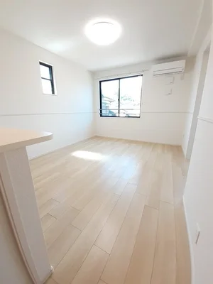 のマンスリーマンション・ウィークリーマンション「フェリス　ガト　Ａ 201・洋室(No.1305073)」メイン画像