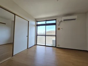 朝倉市のマンスリーマンション・ウィークリーマンション「リジエール貴舟Ⅱ 203・洋室(No.1305082)」メイン画像
