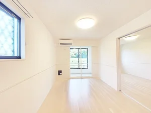 のマンスリーマンション・ウィークリーマンション「パークサイド 101・洋室(No.1305110)」メイン画像