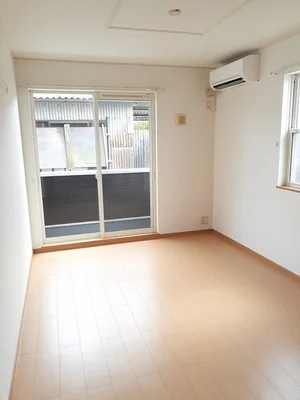 宮崎県のマンスリーマンション・ウィークリーマンション「ルミ・ドゥ・カプージョ 102・洋室(No.1305134)」メイン画像