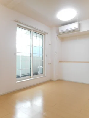 のマンスリーマンション・ウィークリーマンション「スカイフェリーチェ 202・洋室(No.1305144)」メイン画像