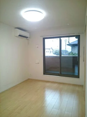 のマンスリーマンション・ウィークリーマンション「フォレストヒルズ出町 201・洋室(No.1305154)」メイン画像