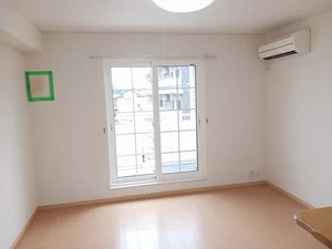 のマンスリーマンション・ウィークリーマンション「ベルメゾン中山Ａ 204・洋室(No.1305237)」メイン画像