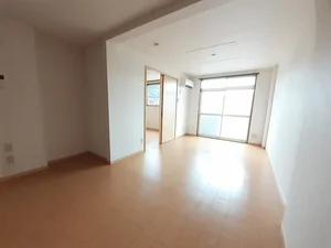 のマンスリーマンション・ウィークリーマンション「エルディムグリーンガーデン 105・洋室(No.1305281)」メイン画像