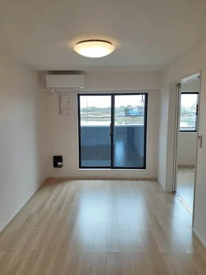 千葉県のマンスリーマンション・ウィークリーマンション「カーサ　リザイヤ　Ⅰ 203・洋室(No.1305328)」メイン画像