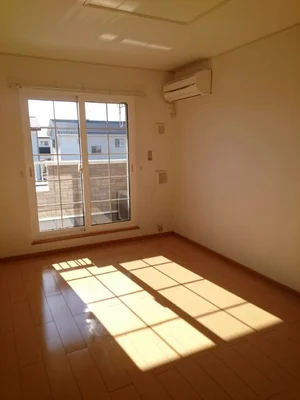 のマンスリーマンション・ウィークリーマンション「ヴィラ・グランツ　Ｃ 202・洋室(No.1305336)」メイン画像