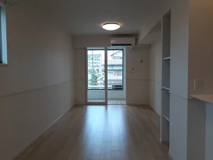 のマンスリーマンション・ウィークリーマンション「ビアンカＳ 103・洋室(No.1305349)」メイン画像