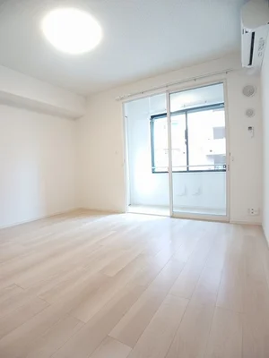 のマンスリーマンション・ウィークリーマンション「ララ・オハナ　Ⅱ 103・洋室(No.1305385)」メイン画像