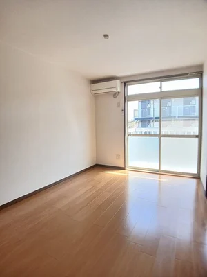 のマンスリーマンション・ウィークリーマンション「シティハイツ池の浦 203・洋室(No.1305449)」メイン画像