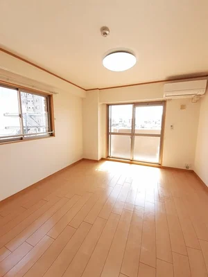 のマンスリーマンション・ウィークリーマンション「ブリアン　オーブ 501・洋室(No.1305453)」メイン画像