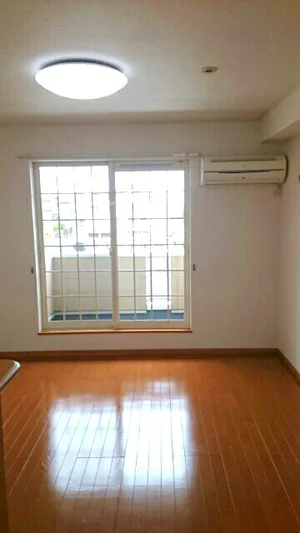 のマンスリーマンション・ウィークリーマンション「クレ　ド　ボヌールⅠ 202・洋室(No.1305455)」メイン画像