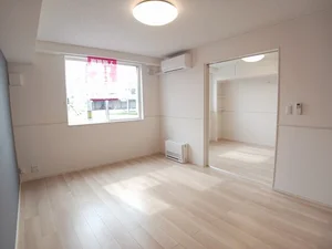 のマンスリーマンション・ウィークリーマンション「オーク　サイド　パレスⅡ 102・洋室(No.1305548)」メイン画像