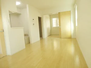 のマンスリーマンション・ウィークリーマンション「ルミナスハイム　Ⅱ 103・洋室(No.1305608)」メイン画像