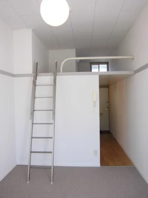 のマンスリーマンション・ウィークリーマンション「レオパレスプレミール 108(No.1305717)」メイン画像
