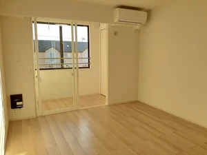 のマンスリーマンション・ウィークリーマンション「カーサ・ソレイユ 203・洋室(No.1305909)」メイン画像