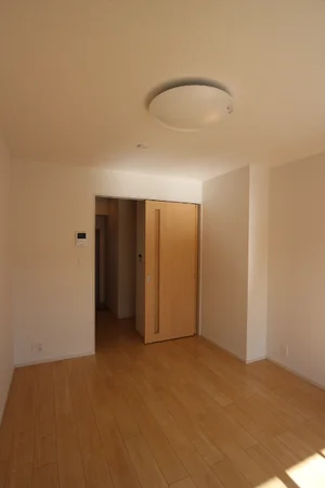 のマンスリーマンション・ウィークリーマンション「フィオーレ　プリート　Ⅲ 103・洋室(No.1305922)」メイン画像