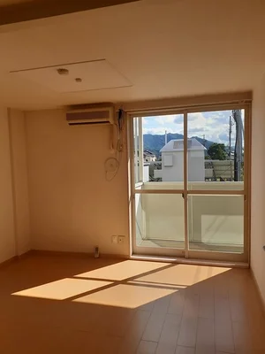 のマンスリーマンション・ウィークリーマンション「グランピア西条 106・洋室(No.1305933)」メイン画像