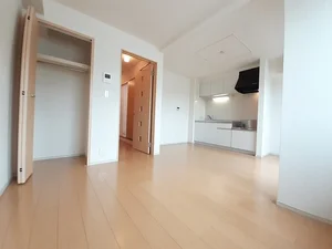 のマンスリーマンション・ウィークリーマンション「カルムメゾンⅡ 202・洋室(No.1306013)」メイン画像