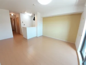 のマンスリーマンション・ウィークリーマンション「アバンツァート玉手Ⅰ 102・洋室(No.1306017)」メイン画像