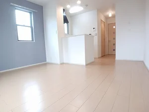 のマンスリーマンション・ウィークリーマンション「エスポワールⅣ 103・洋室(No.1306018)」メイン画像