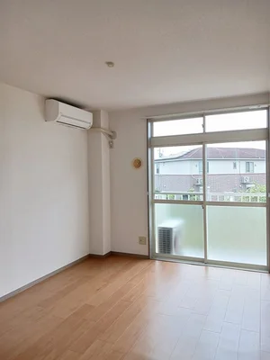 のマンスリーマンション・ウィークリーマンション「メゾンエンジュ 201・洋室(No.1306068)」メイン画像