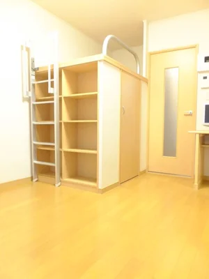 成田市のマンスリーマンション・ウィークリーマンション「レオパレス萬　壹番館 305(No.1306432)」メイン画像