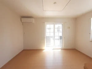 のマンスリーマンション・ウィークリーマンション「ラ　フォレスタ　Ⅰ 104・洋室(No.1306762)」メイン画像