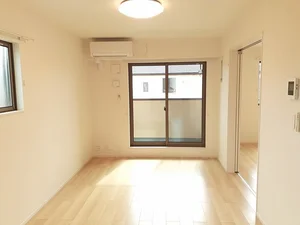 のマンスリーマンション・ウィークリーマンション「ラフィネ・グルナ　Ⅰ 202・洋室(No.1306804)」メイン画像