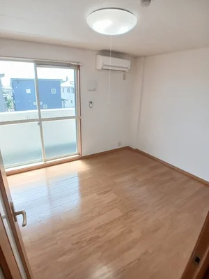 のマンスリーマンション・ウィークリーマンション「フォーリスト　ヴィレッジ壱番館 208・洋室(No.1306817)」メイン画像