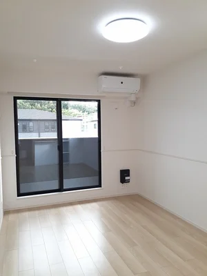 のマンスリーマンション・ウィークリーマンション「シュドゥ　リヴィエール　Ⅰ 202・洋室(No.1306847)」メイン画像