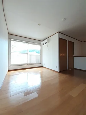 のマンスリーマンション・ウィークリーマンション「リンデンバウム・ナンバ 205・洋室(No.1306903)」メイン画像