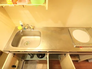 調理器具だけでなく、お皿やサランラップなどご飯を食べる際に必要なものは一通りご用意しておりますので、入居したその日より自炊可能です♪