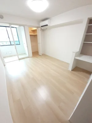 光駅（山口県）のマンスリーマンション・ウィークリーマンション「アンド　ザ　ブルー　Ⅰ 103・洋室(No.1307011)」メイン画像