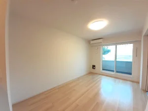 福岡県のマンスリーマンション・ウィークリーマンション「ピース　ガーデン　Ａ 202・洋室(No.1307098)」メイン画像