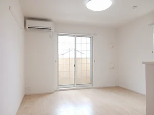 のマンスリーマンション・ウィークリーマンション「サントマリー・ド・ラメール 103・洋室(No.1307115)」メイン画像