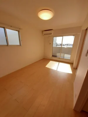 のマンスリーマンション・ウィークリーマンション「カウティ　ベリオ　Ａ 203・洋室(No.1307119)」メイン画像