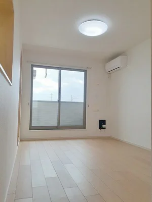 のマンスリーマンション・ウィークリーマンション「ソラーナⅠ 203・洋室(No.1307145)」メイン画像